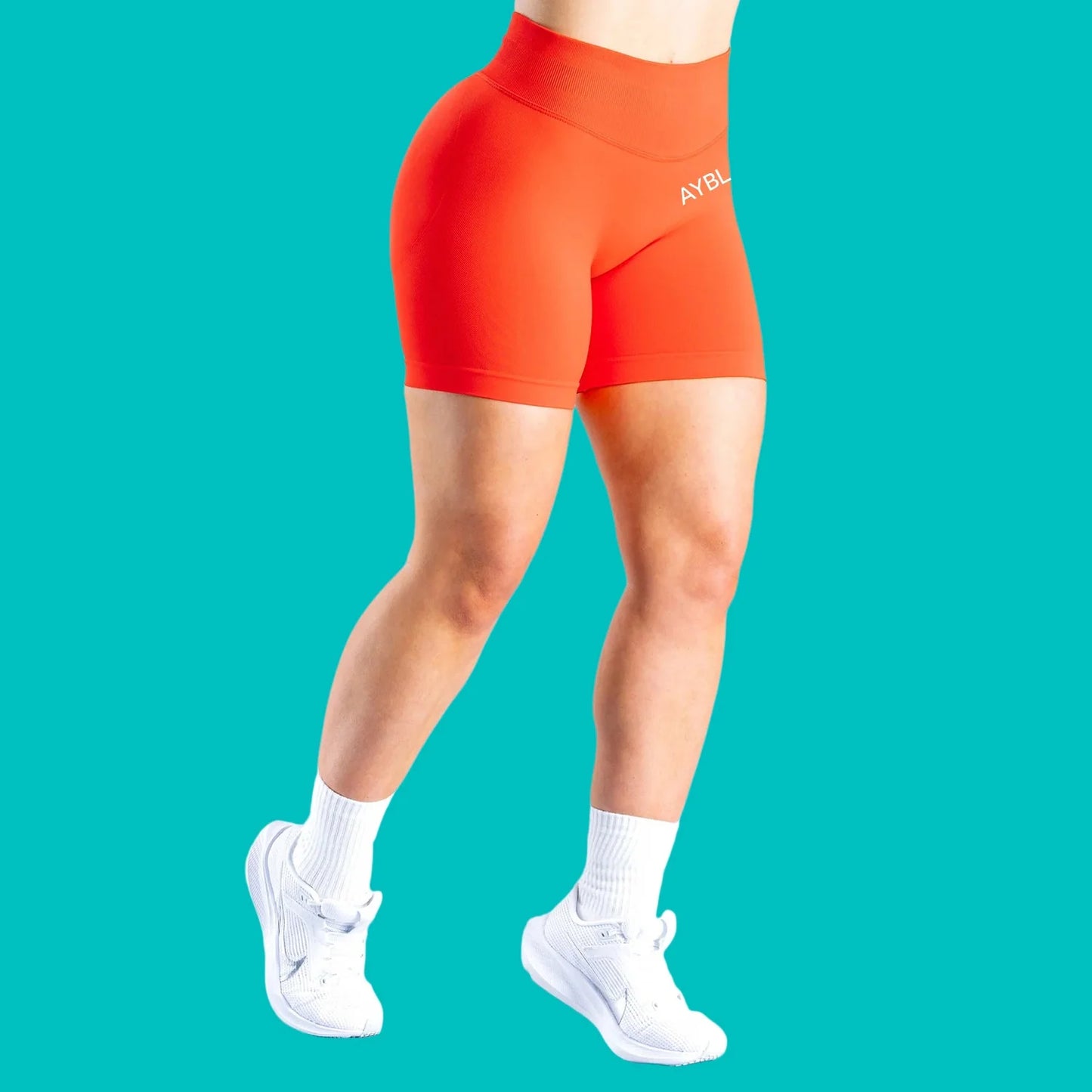 Women Seamless Halter Neck Yoga Set With High Waist Shorts