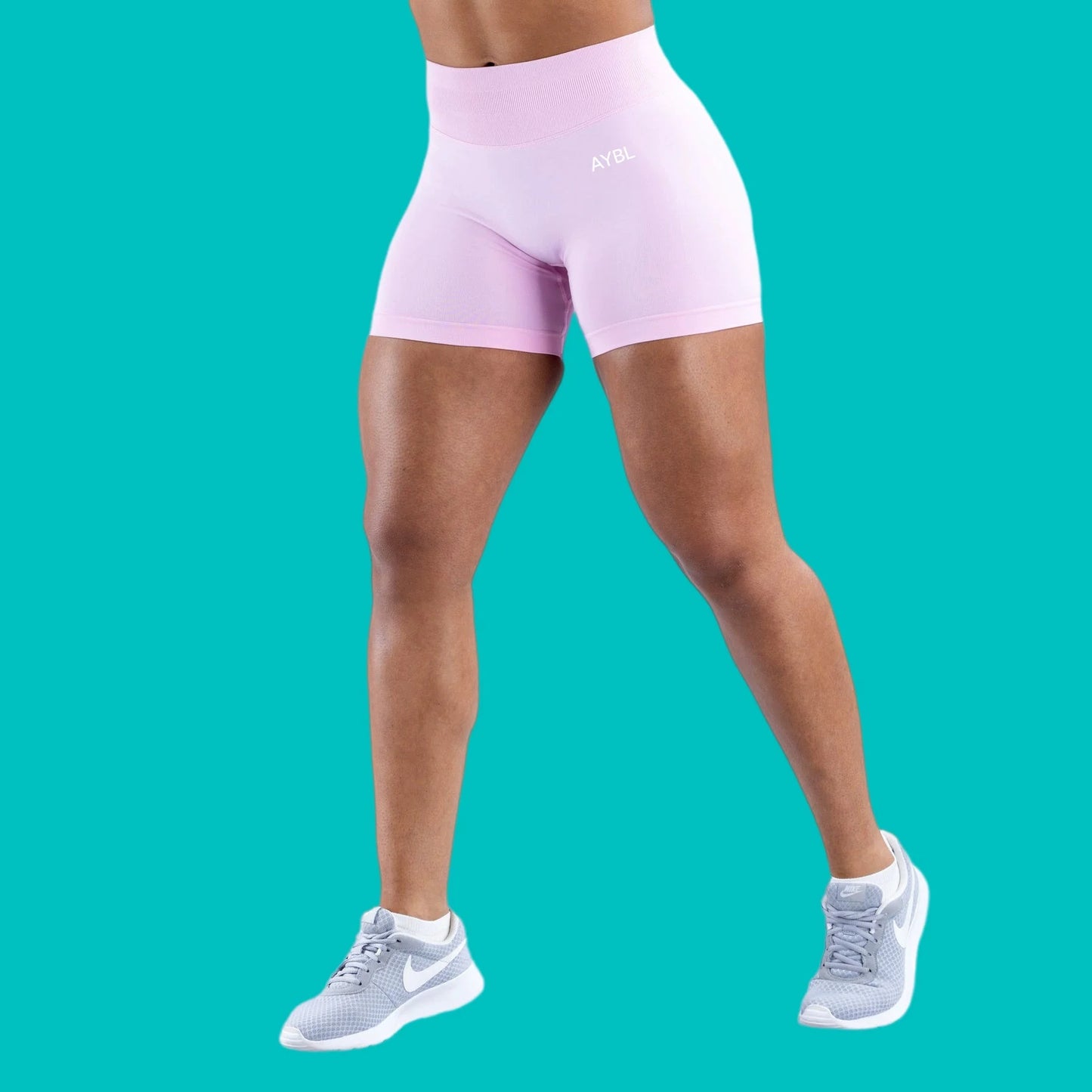 Women Seamless Halter Neck Yoga Set With High Waist Shorts