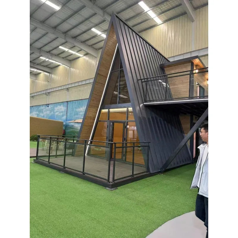 Movable Prefab Steel Container House – Luxurious 1-2 Bedroom Small Triangle Modern Design for Hotel & Comfortable Accommodation