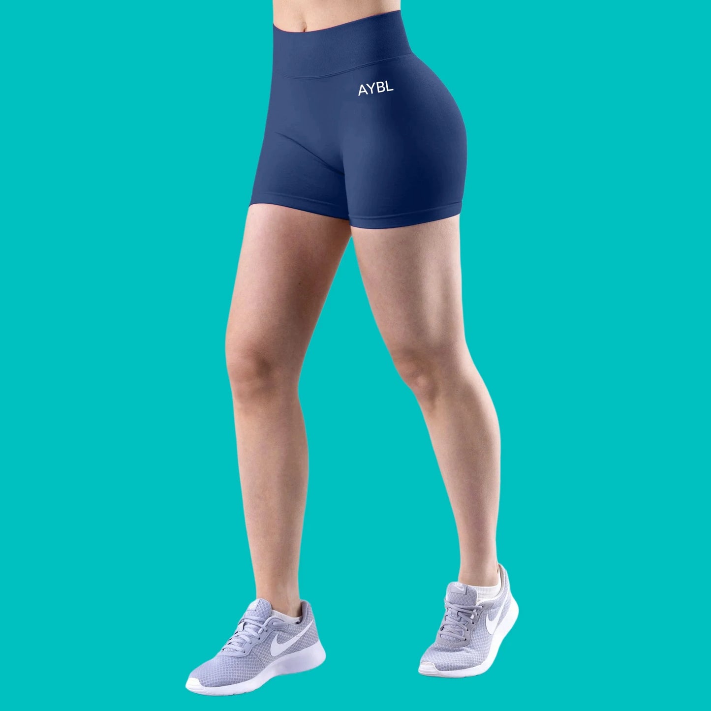 Women Seamless Halter Neck Yoga Set With High Waist Shorts
